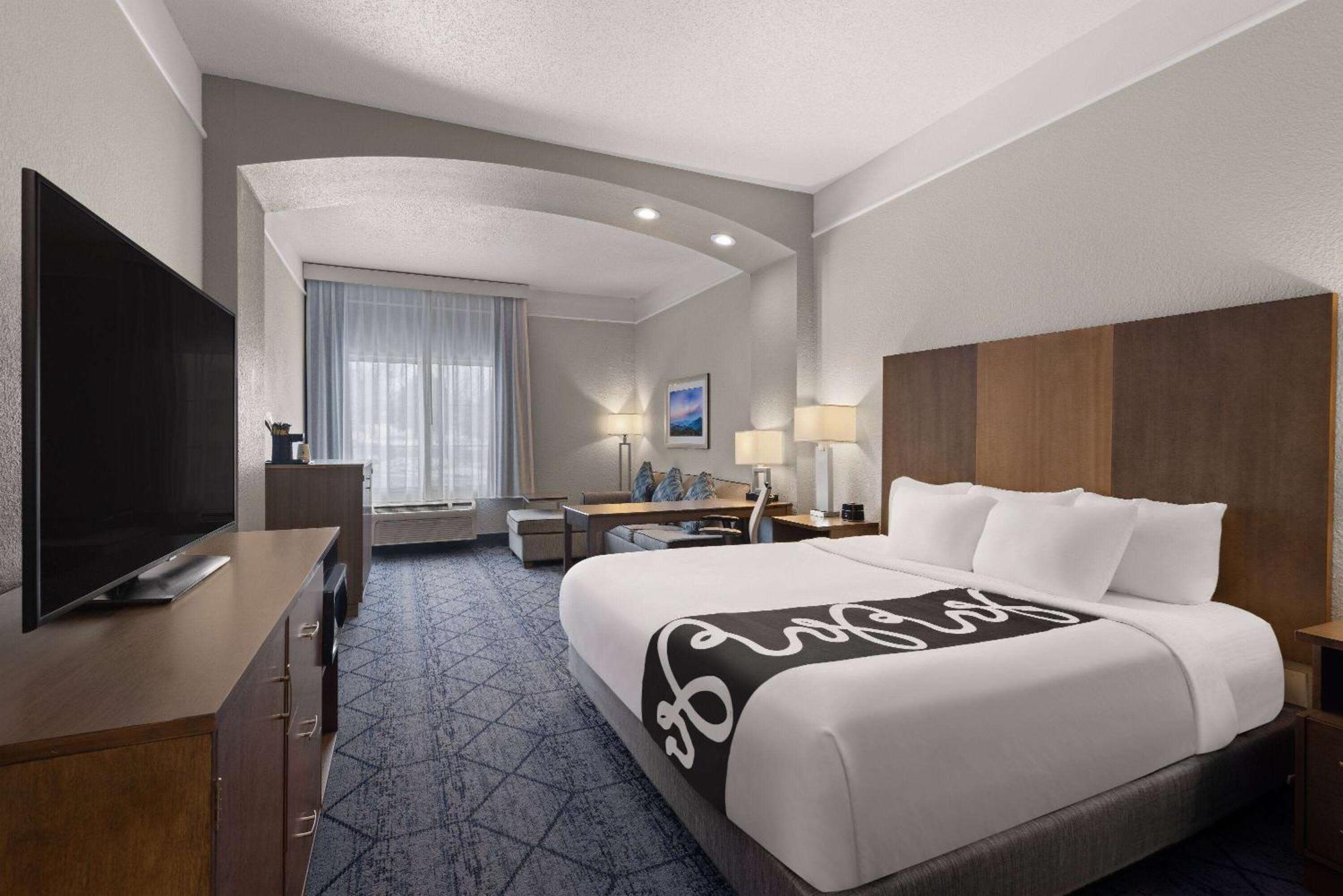 רפיד סיטי La Quinta Inn And Suites By Wyndham At Watiki Waterpark מראה חיצוני תמונה