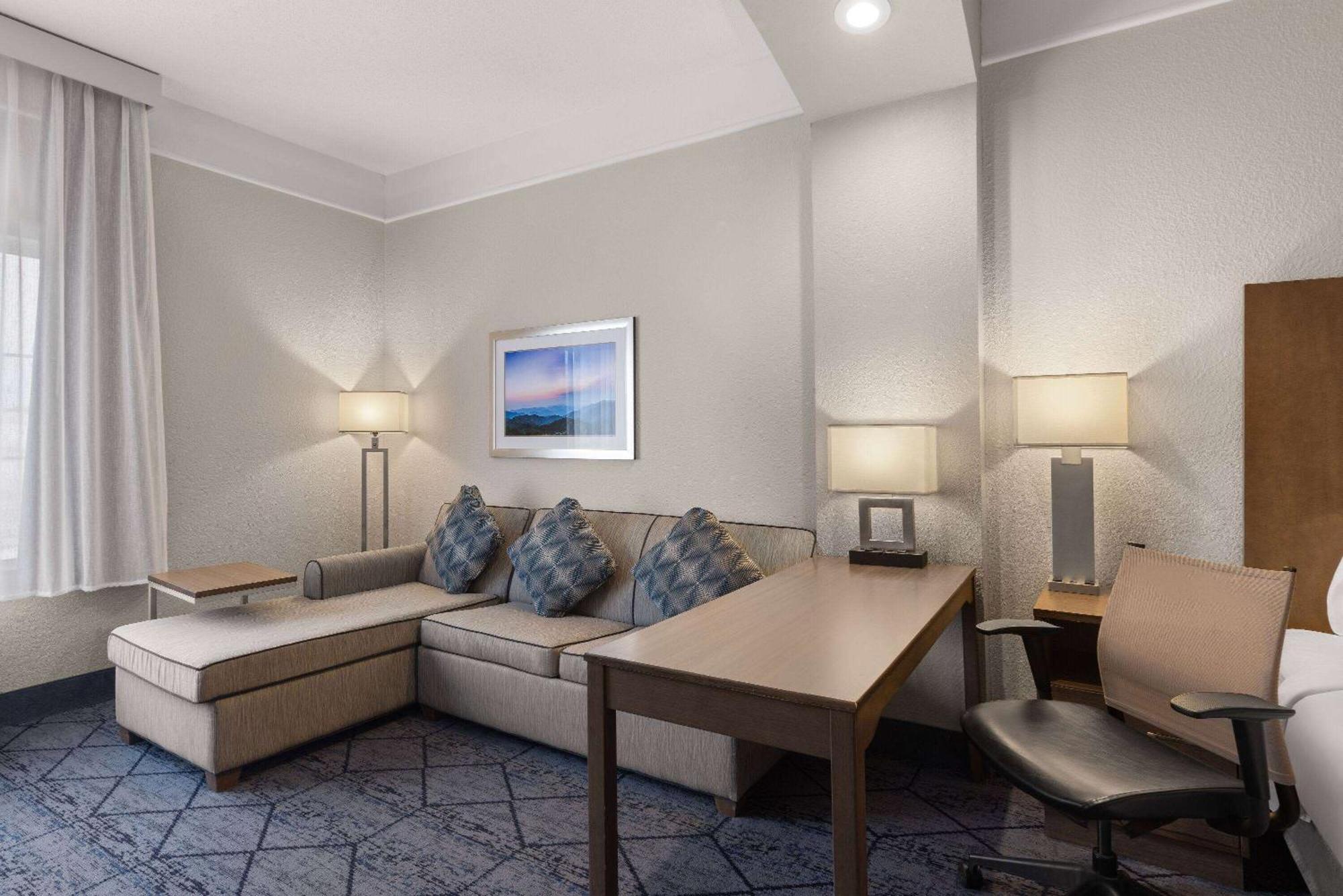 רפיד סיטי La Quinta Inn And Suites By Wyndham At Watiki Waterpark מראה חיצוני תמונה
