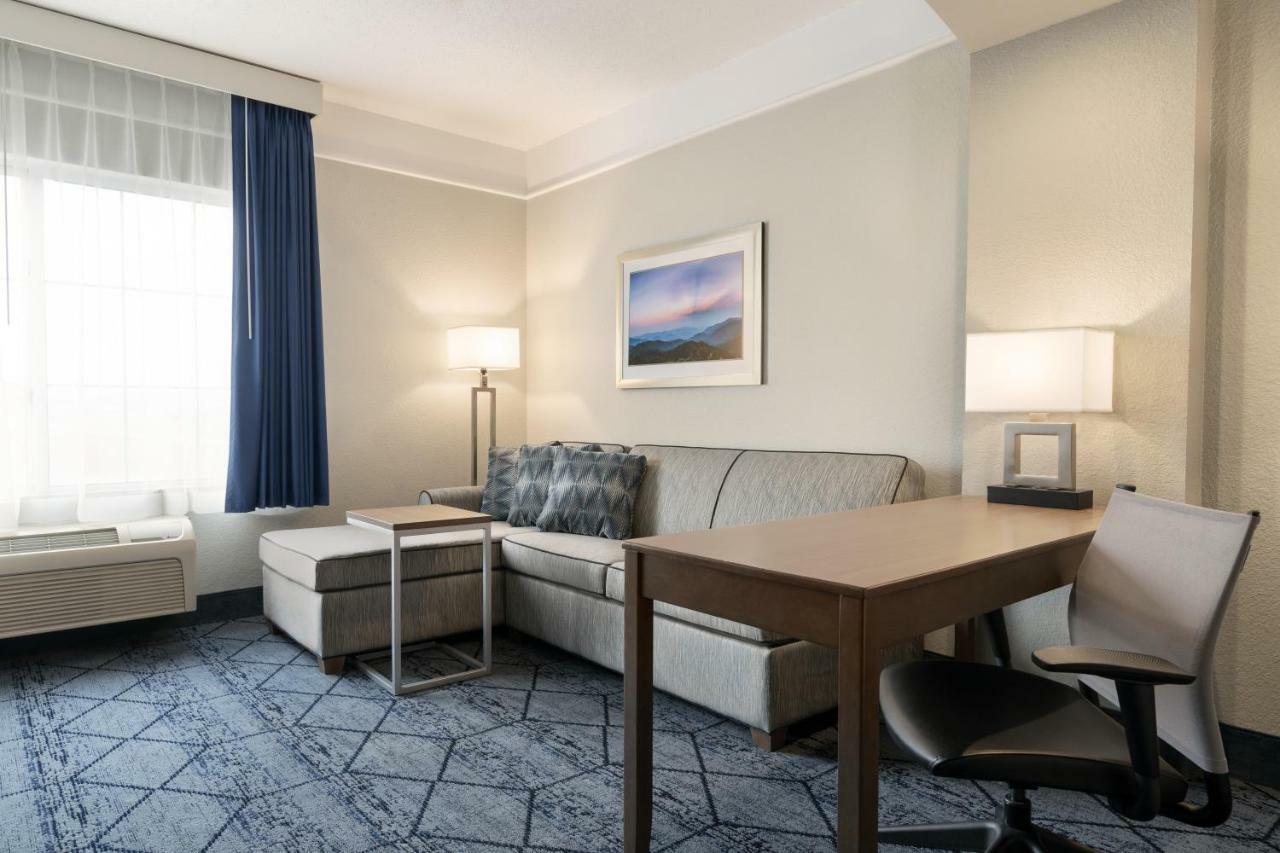 רפיד סיטי La Quinta Inn And Suites By Wyndham At Watiki Waterpark מראה חיצוני תמונה